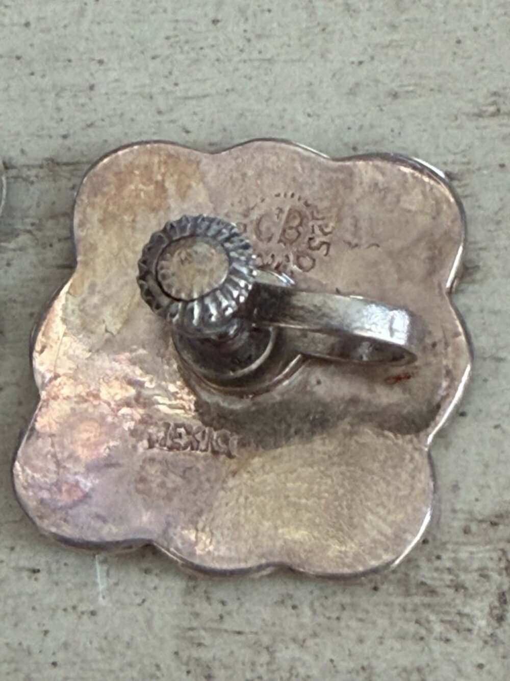 Vintage MEXICO Sterling Silver Abalone Shell Inlay Flower Screw Back Earrings - Picture 7 of 9